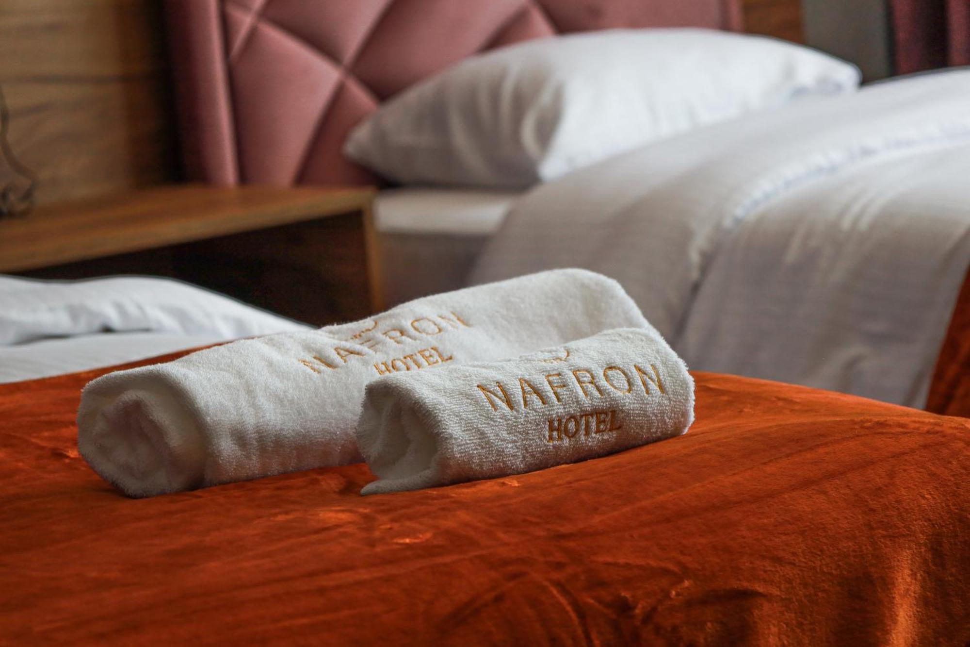 Nafron Hotel พริเซรน ภายนอก รูปภาพ